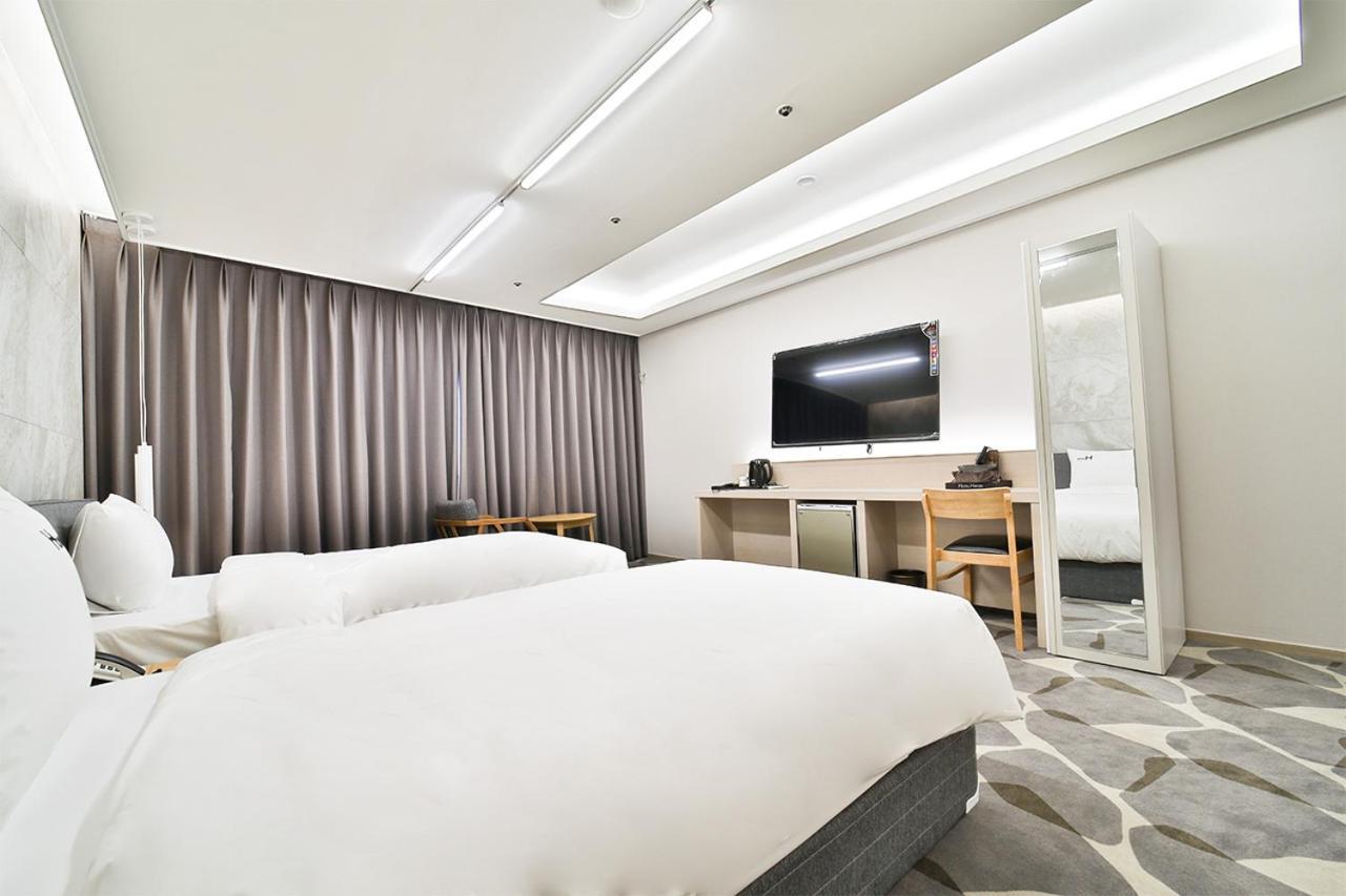 Hotel Haydn Пусан Екстер'єр фото